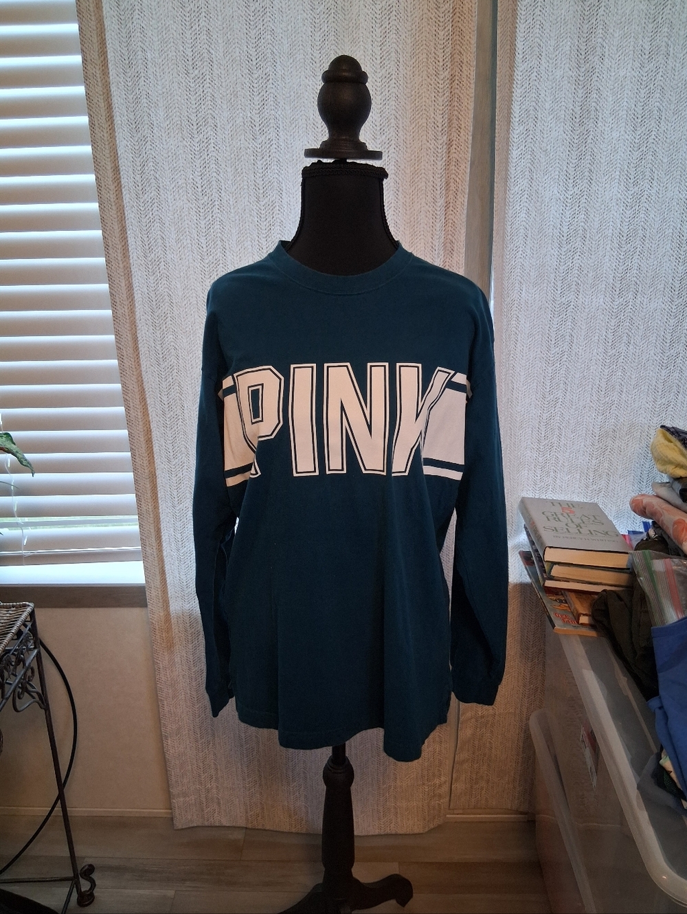 PINK Victoria's Secret Teal Women's Tee Size Small